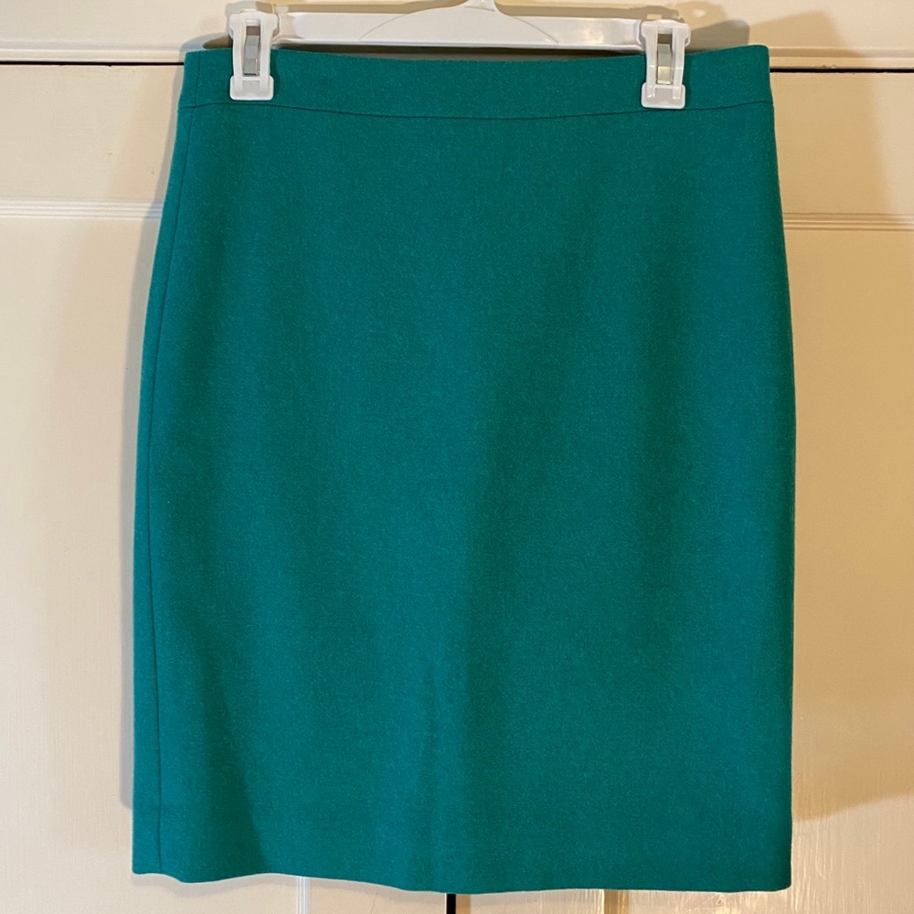 J. Crew The Pencil Skirt Green Size 4